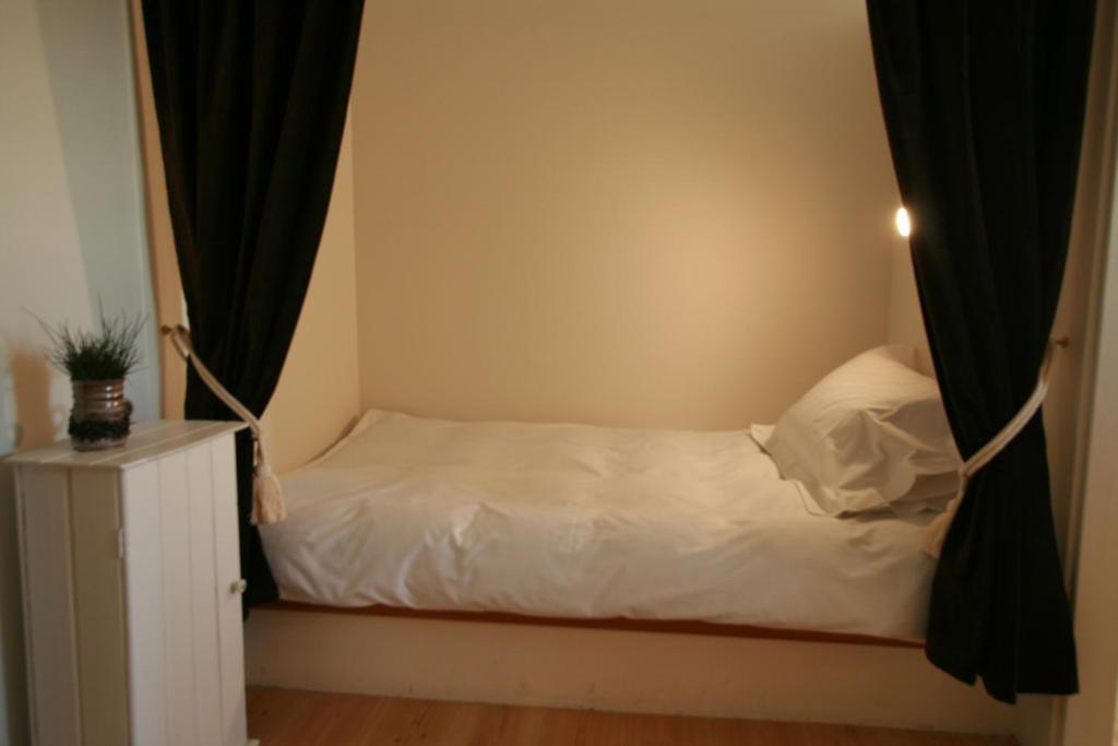 Lonkot Rural Resort Fell Room photo